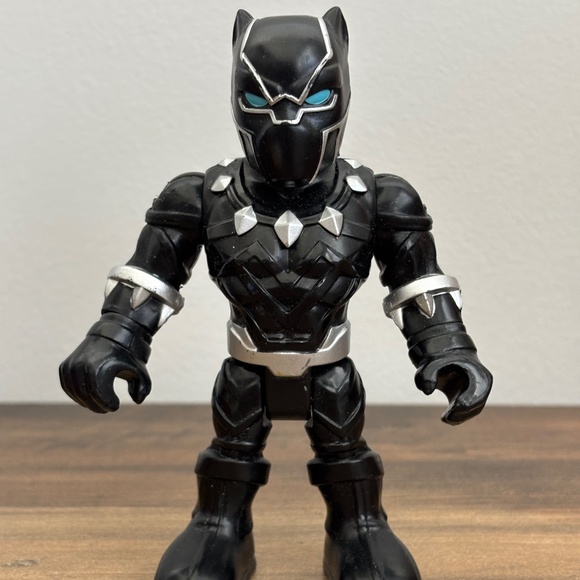 Hasbro Marvel Super Hero Mega Mighties BLACK PANTHER Action Figure 5 Cake Topper - Picture 1 of 9